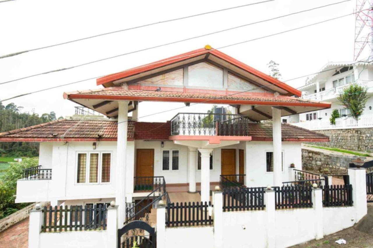 Lazo Silver Lake , Udagamandalam Exterior foto